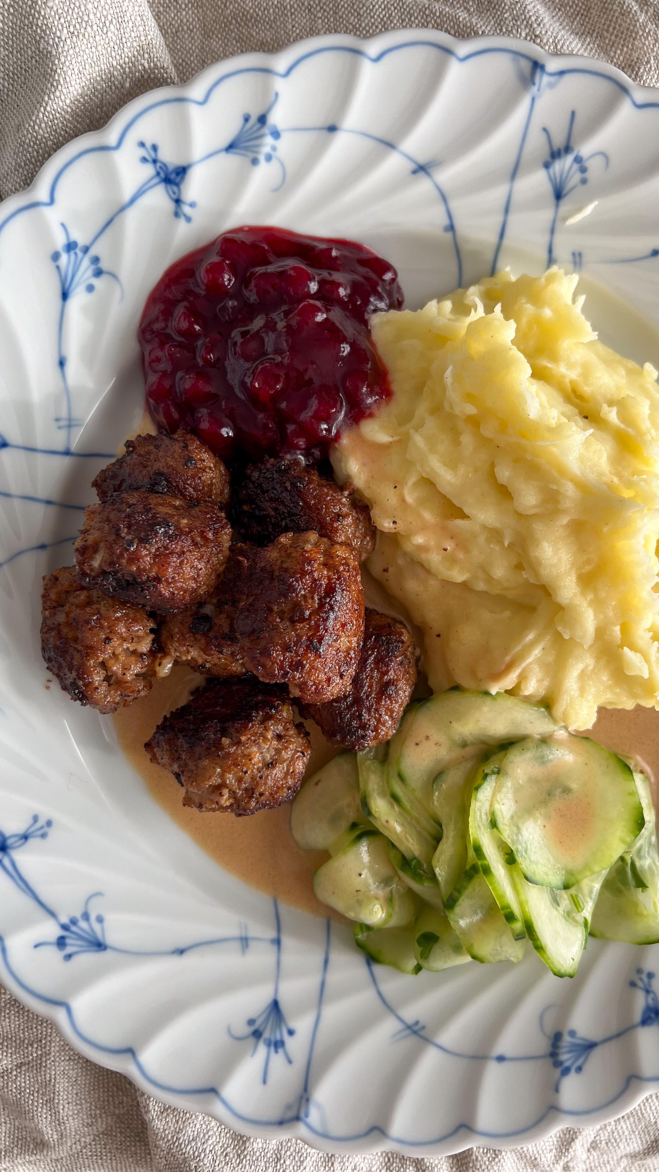 Kantarellsoppa med stekta kantareller och grönkål - Fias fika