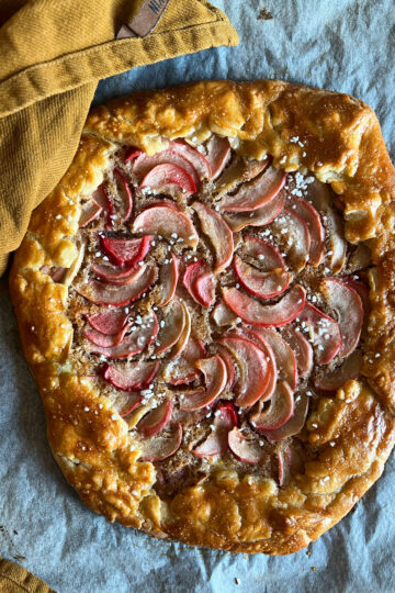 Galette med äpple och mandelkräm