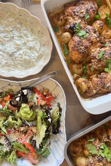 Parmesankyckling i ugn med tzatziki – en smakrik favorit i en form