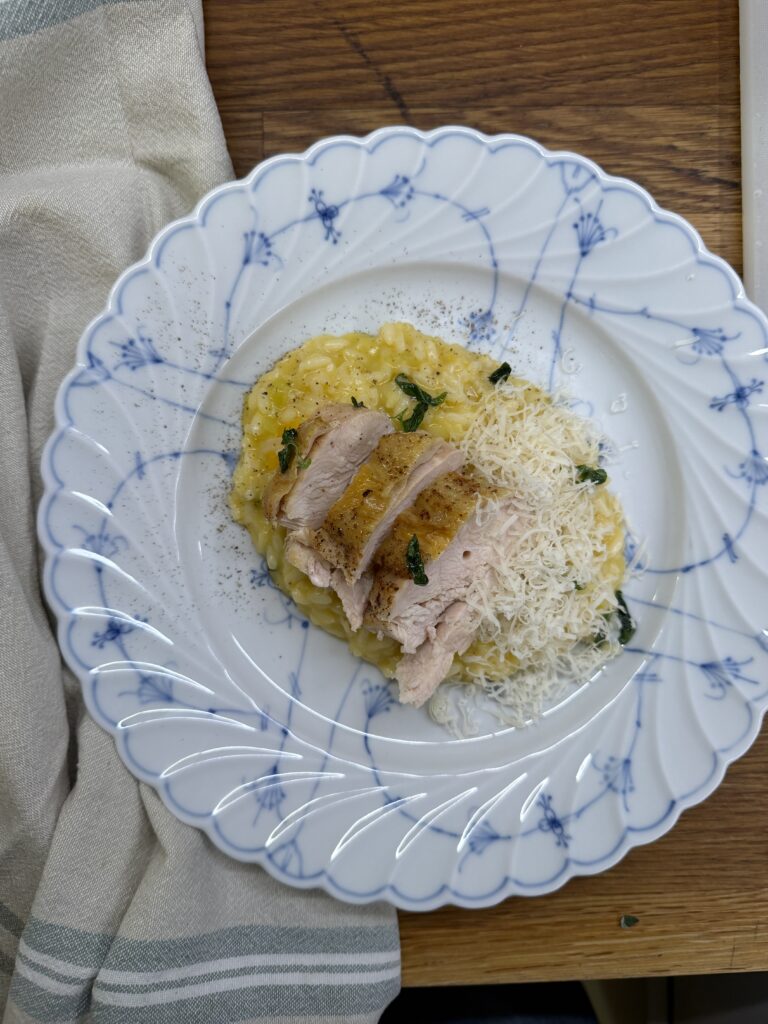Risotto med butternutpumpa & smörstekt salvia