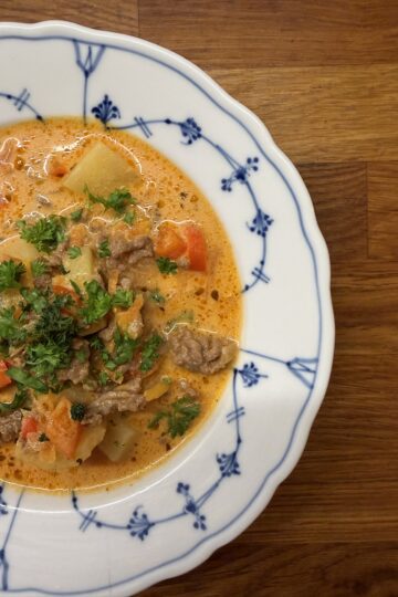 Köttfärssoppa med potatis – krämig vardagsfavorit