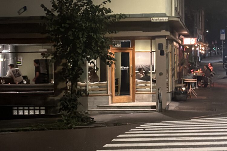 Restaurant Hot Shop